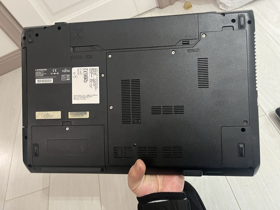 Продам ноутбуки Compaq CQ58 и Fujitsu Lifebook.