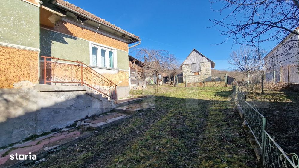 Teren intravilan, 2000mp, toate utilitatile la front, Chinteni
