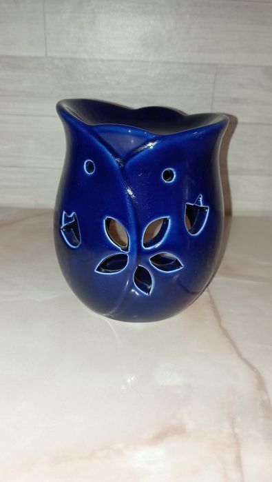 obiecte din porțelan cobalt