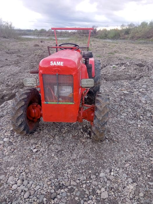 Vând tractor SAME 4x4 35 CP