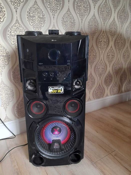 На праздник !! Аренда колонки с микрофоном всего лишь 6 тыс в сутки