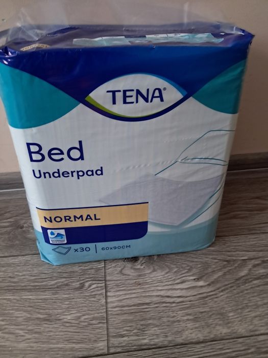 Продам памперсы Seni Super  4