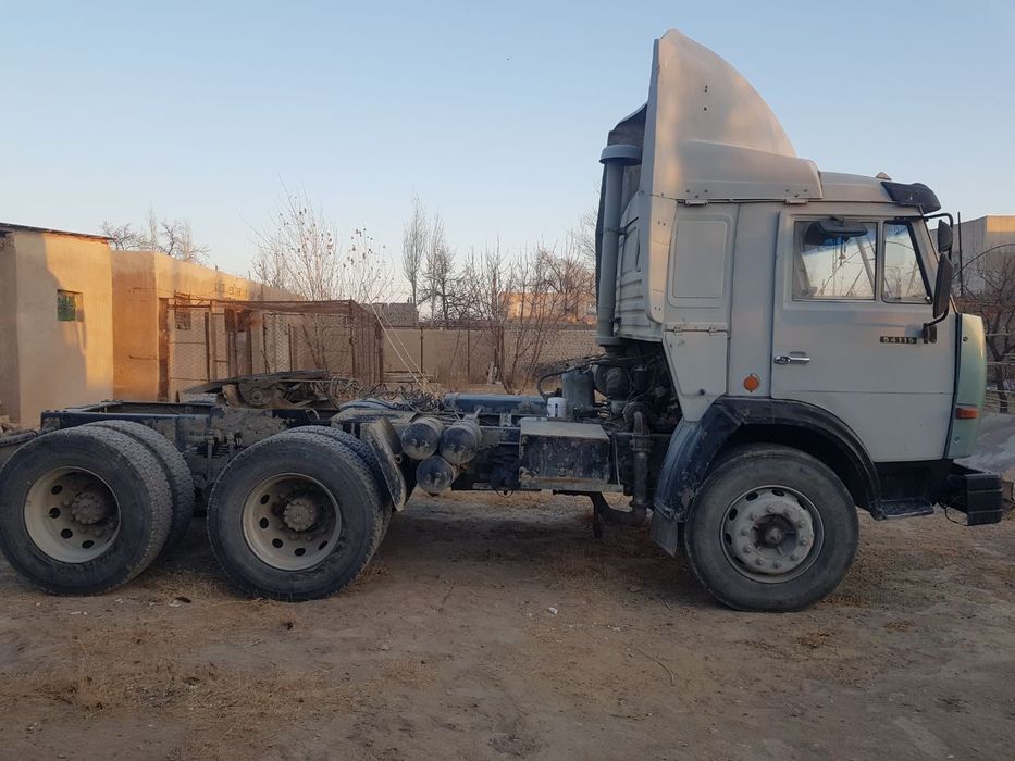 Продается Камаз тягач Евро-3