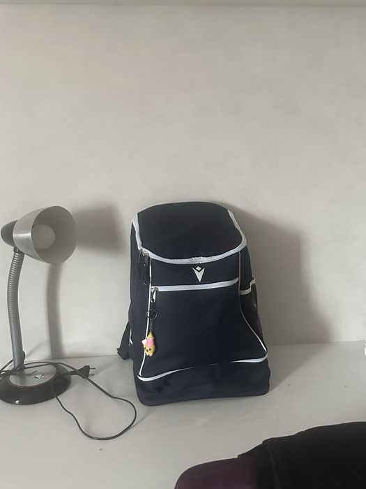 Продаю: Макрон спортивная сумка 39 литр