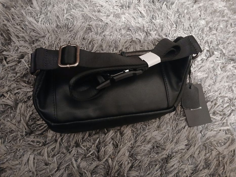 Borseta din piele naturala