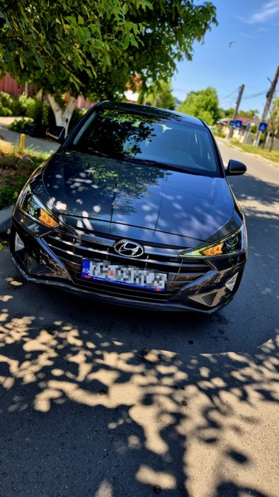 HYUNDAI Elantra 2019 — imagine 2