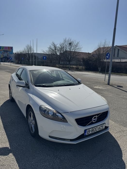 Vand aututurism Volvo V40
