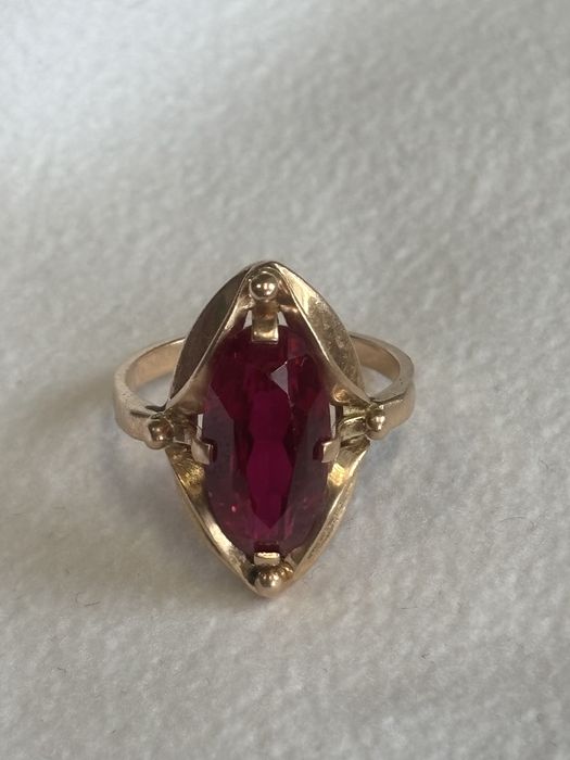 Много красиви Златни Руски пръстени 14 карата злато