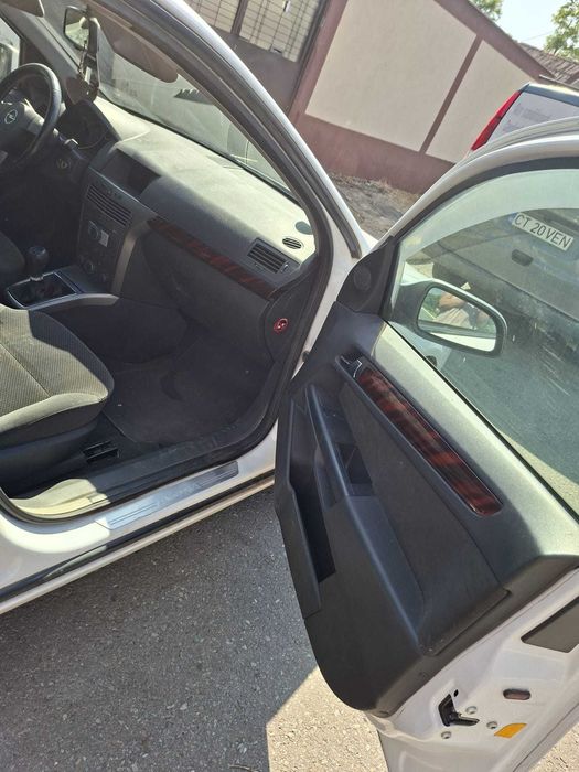 Opel Astra 1.7 CDTI Diesel | 2004 | AC Funcțional | ITP 23.07.2027 | Revizie Recentă