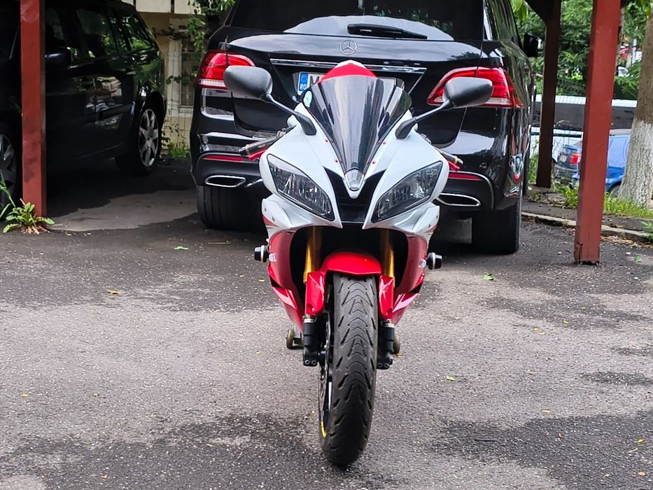 Yamaha R6  Raritate starea lui pe piata din Ro!