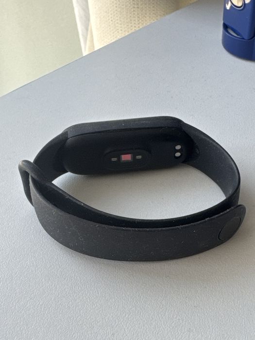 Продам фитнес-браслет Xiaomi Mi Smart Band 5