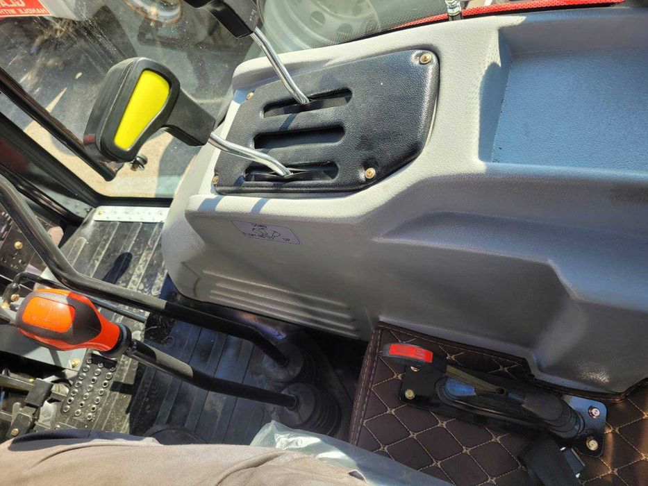 трактор TAVOL  90k.c.