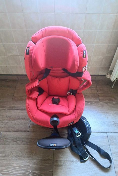 Scaun auto copii BeSafe iZi Plus, 3 luni–5 ani, 0–25 kg, roșu