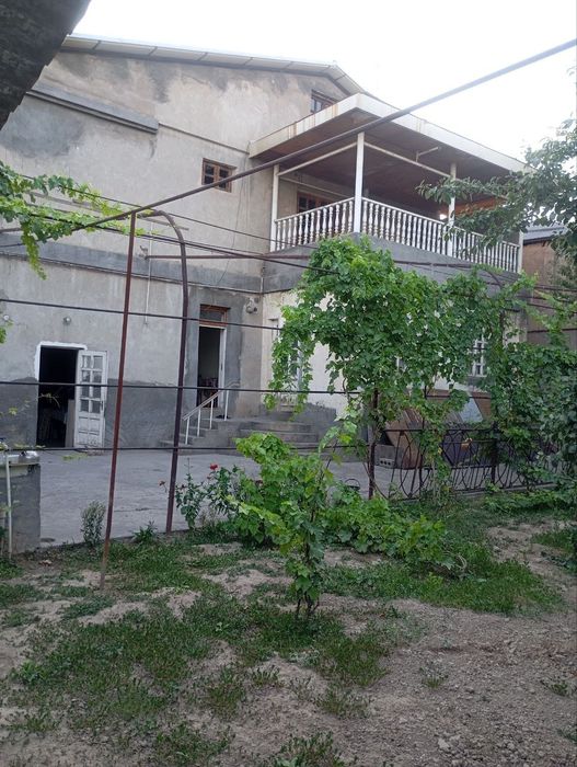Продаётся земля участок 8 сотки
