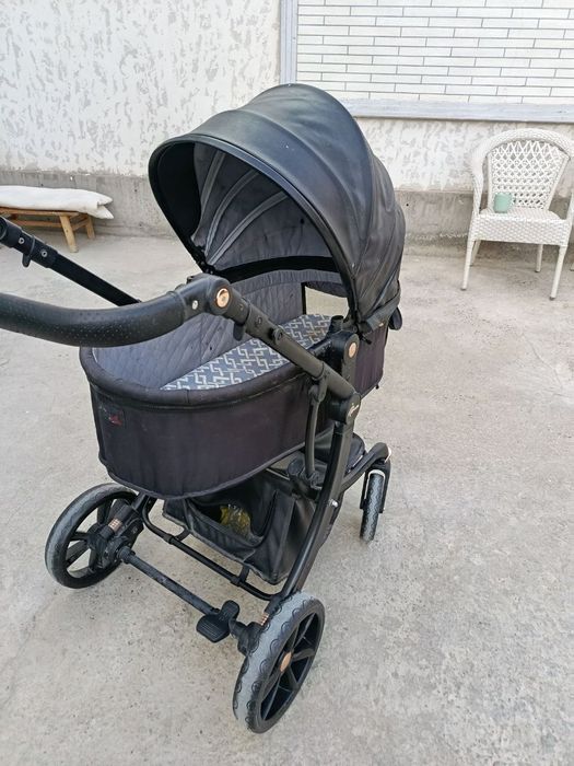 Детская коляска для прогулок