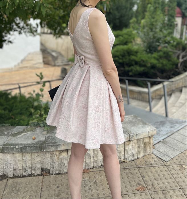 Нова рокля юнона