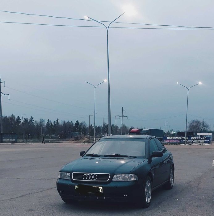 Audi a4 b5 1995 год
