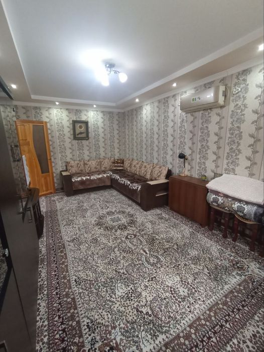 Продается двухкомнатная квартира на массиве Куйлюк центр