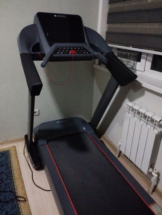 Беговая дорожка ispace GTS-8