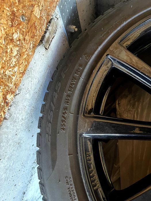 4 зимни гуми Pirelli Winter Sottozero 3 – 255/45 R19 104V