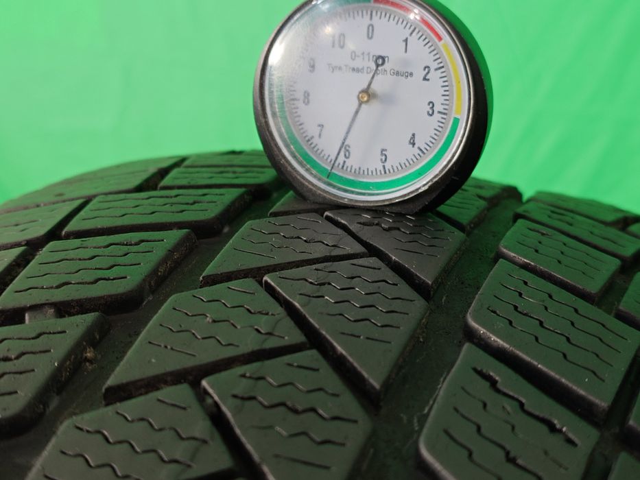 215/60R17 Vredestein 2022 6,1mm stare foarte bună fără defecte