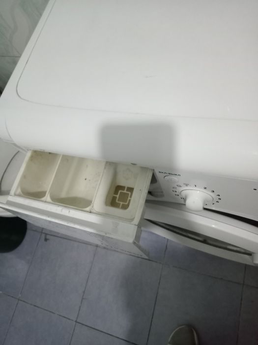 Продам стиральную машину