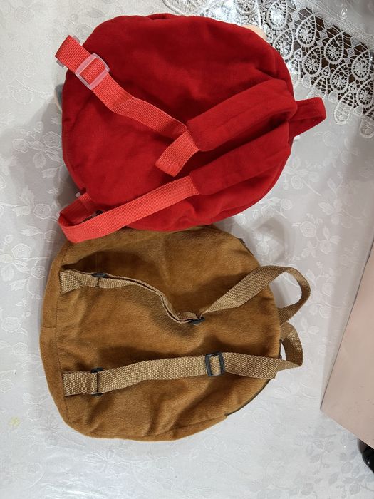 Мягкие игрушки  и рюкзак с игрушкой