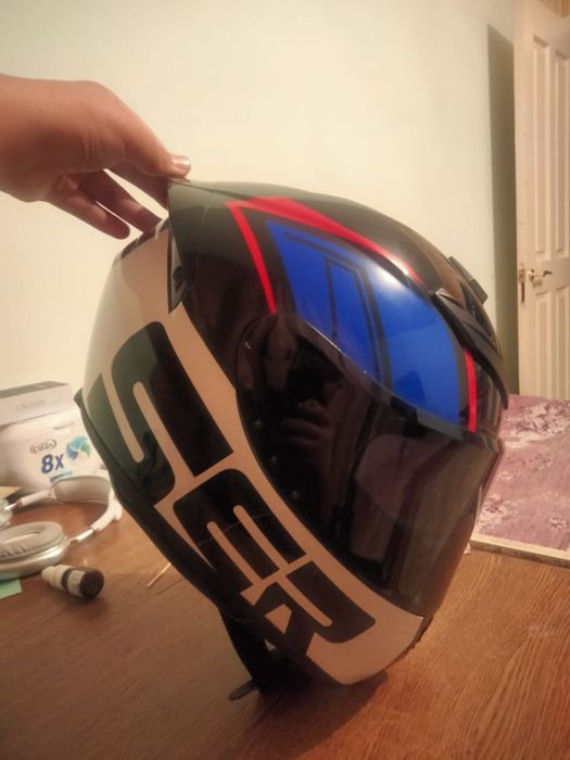 Шлем сатылады мотошлем