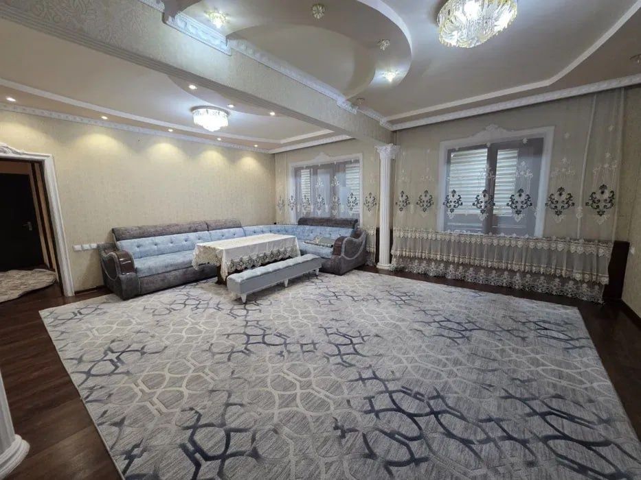 Аренда 4 хонали КВ. 130 м² Сергели-5 МЕТРО-2 (ЭЛОННИ ОХИРИГАЧА У́КИНГ)