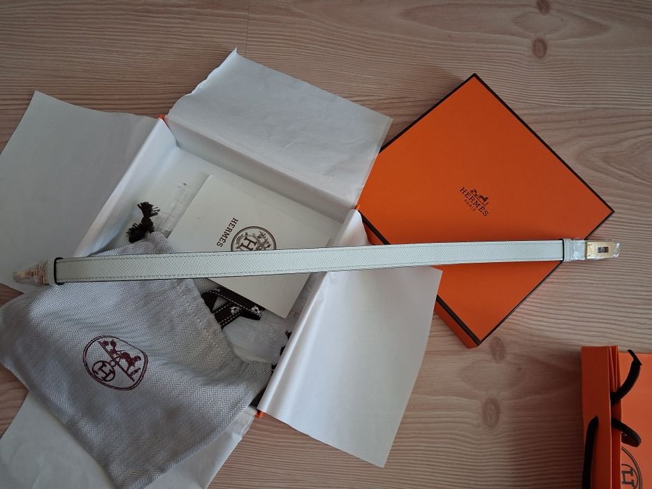 Curea Hermes Kelly alb