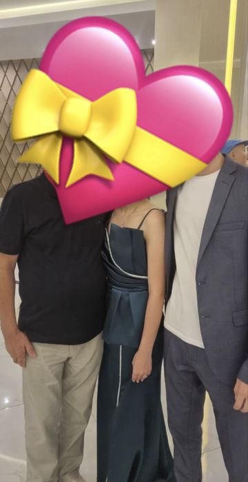 Вечернее платье