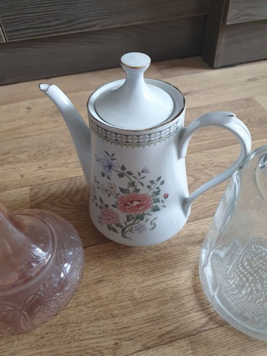 Продам комплект посуды