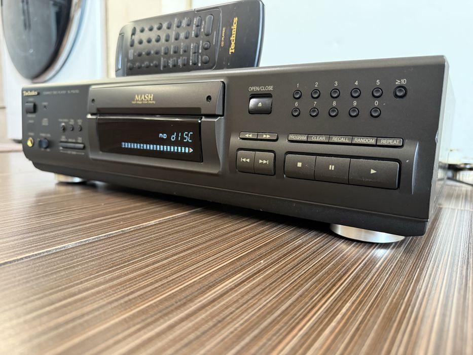 Technics SL-PS670D Качествен плеър