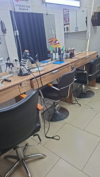 Тумба айнасымен сатылады