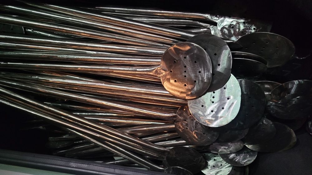 Казаны, шумовки.