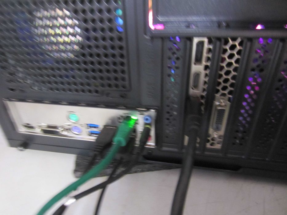 Гейм Ryzen 5 1600, 16GB с  GTX1070  8GB,  120GB SSD, 500GB HDD