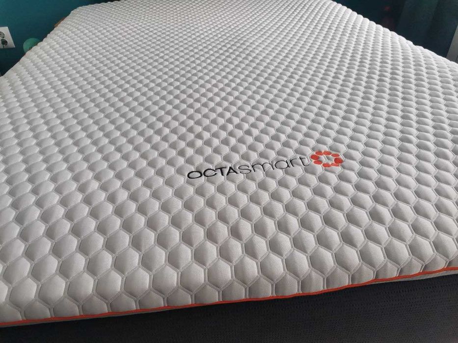 Топ матрак Octasmart (Dormeo) – НОВ, 150×200 см (Queen size)