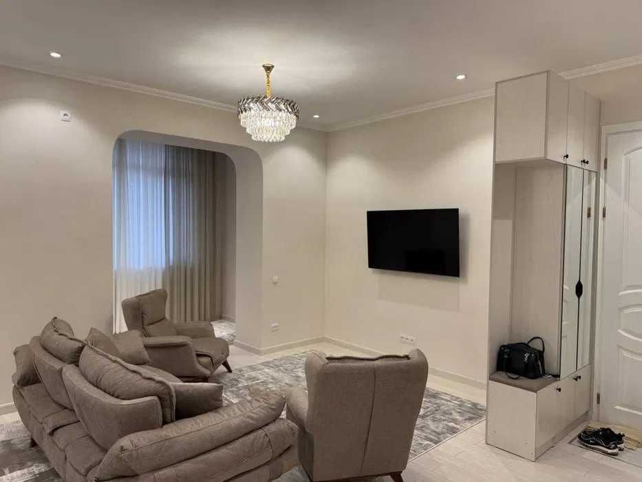 Сдаётся в аренду 2-ком/4/9 квартира на Шайхантахурский районе!!! Ганга