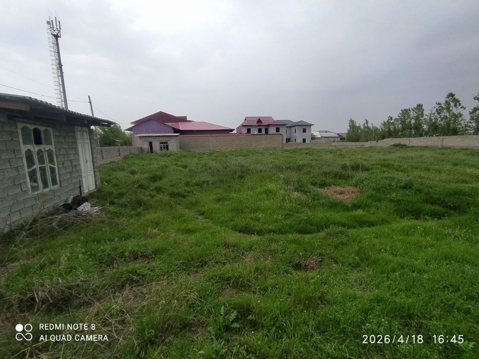 Sayoxat katej lar oldida 20 sotix yer sotiladi