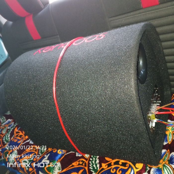 Kendoos sambufer 12 dyum eng kattasi usliteri oʻzinda kabeli bor yangi