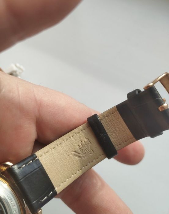 Наручные мужские часы