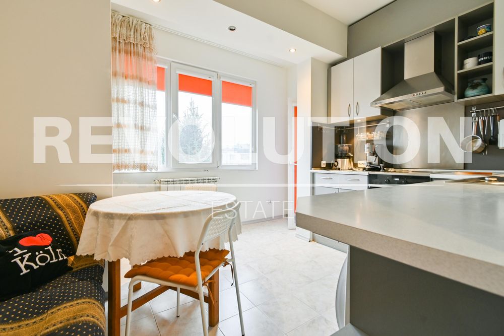 Дава се под наем Двустаен апартамент в София, Гоце Делчев - 65 кв.м за 700 € - Снимка #5