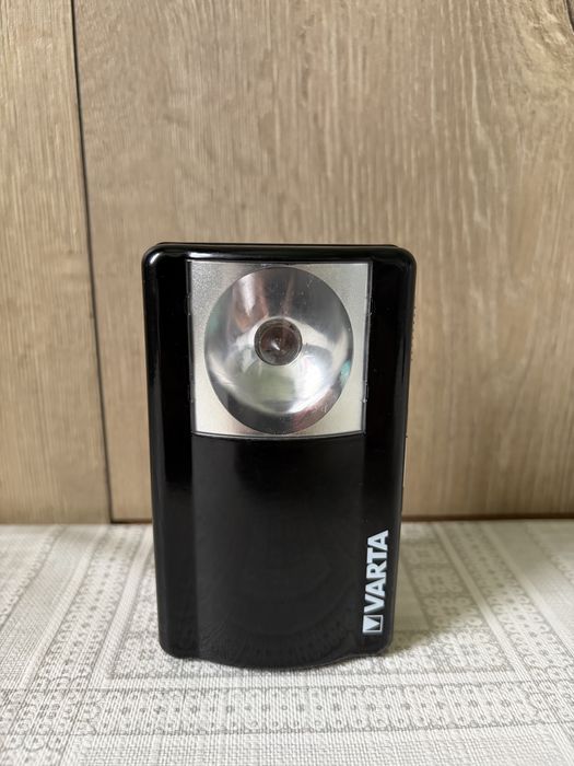 Lanterna veche Varta , Germania