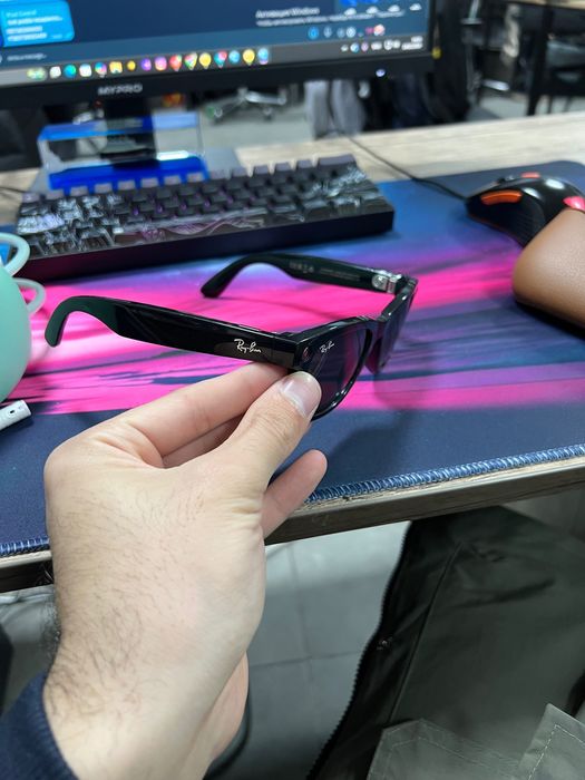 Ray ban sotiladi srochni