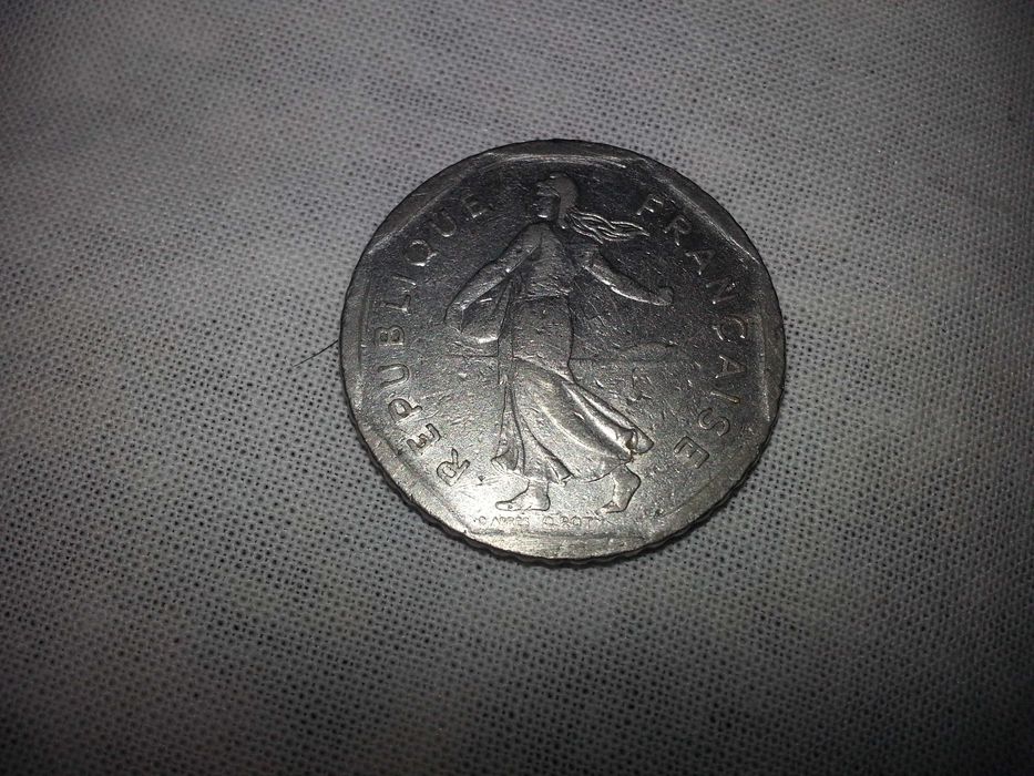 Антиквариат тангалар