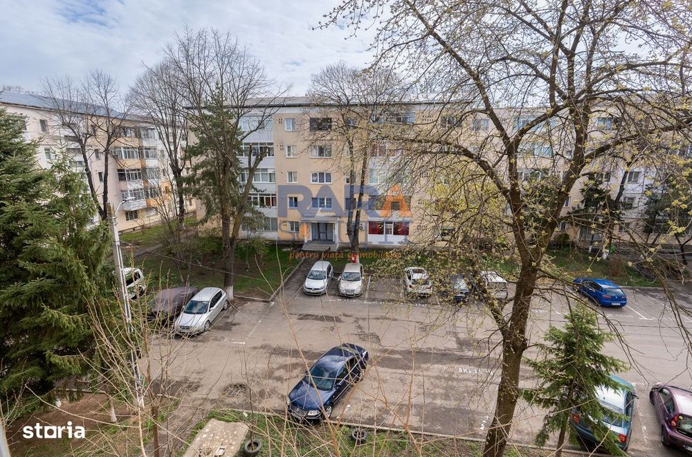 Apartament 3 camere, două băi - Str. Bogdan Dragoș
