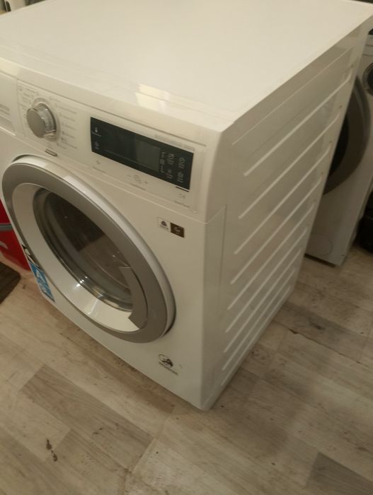 Mașină de spălat rufe cu uscător Electrolux 9/7kg-1600rpm