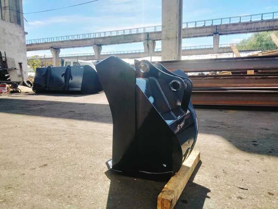 Cupe trapez pentru buldoexcavator