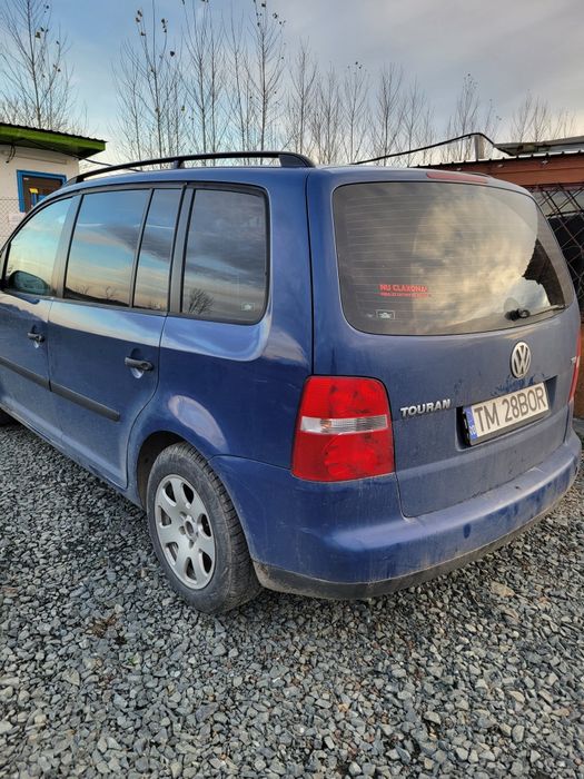 Doua masini la preț de una