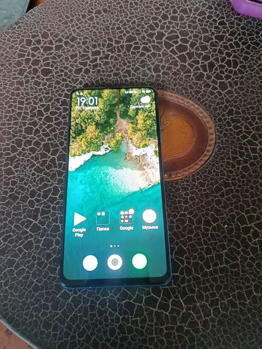 Продается Смартфон Xiaomi Mi 9T Pro 6/128GB (синий)